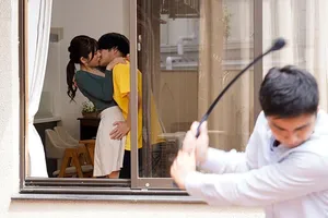 Sướng cạn nước lồn cùng giám đốc buồi khủng